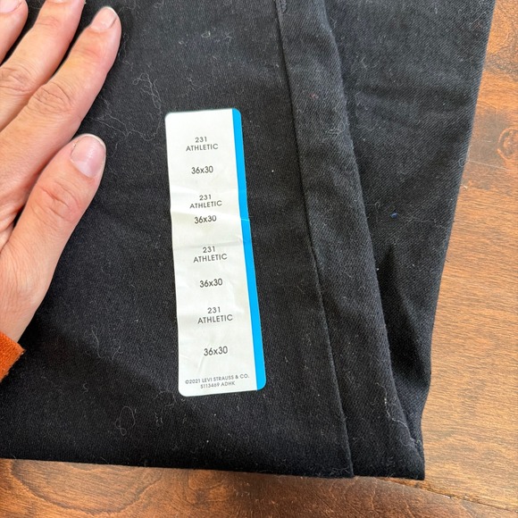 DENIZEN from Levi's Athletic Fit Black Jeans Mens 36x30 New Basic - Picture 4 of 4